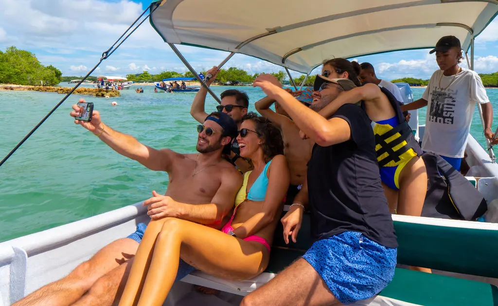 Tour Mágico por Lancha: Mambo, Snorkel y Manglar: fotografía real 5