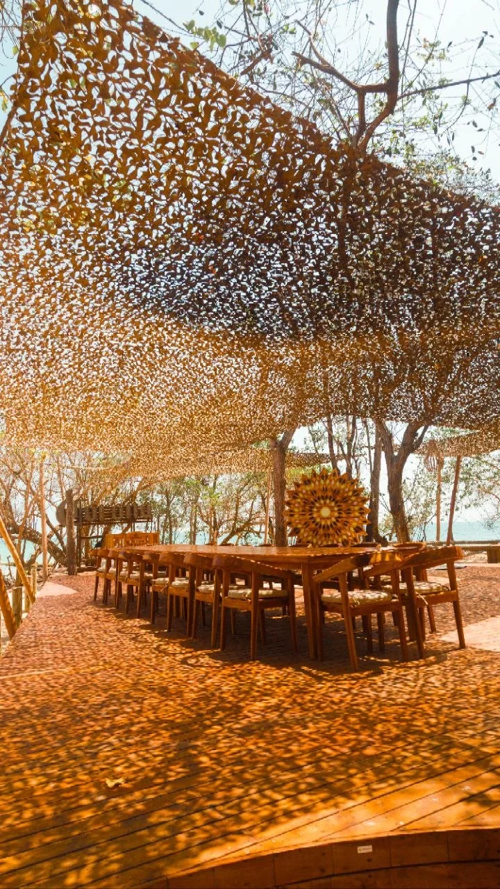 Comedor al aire libre de Corona Island