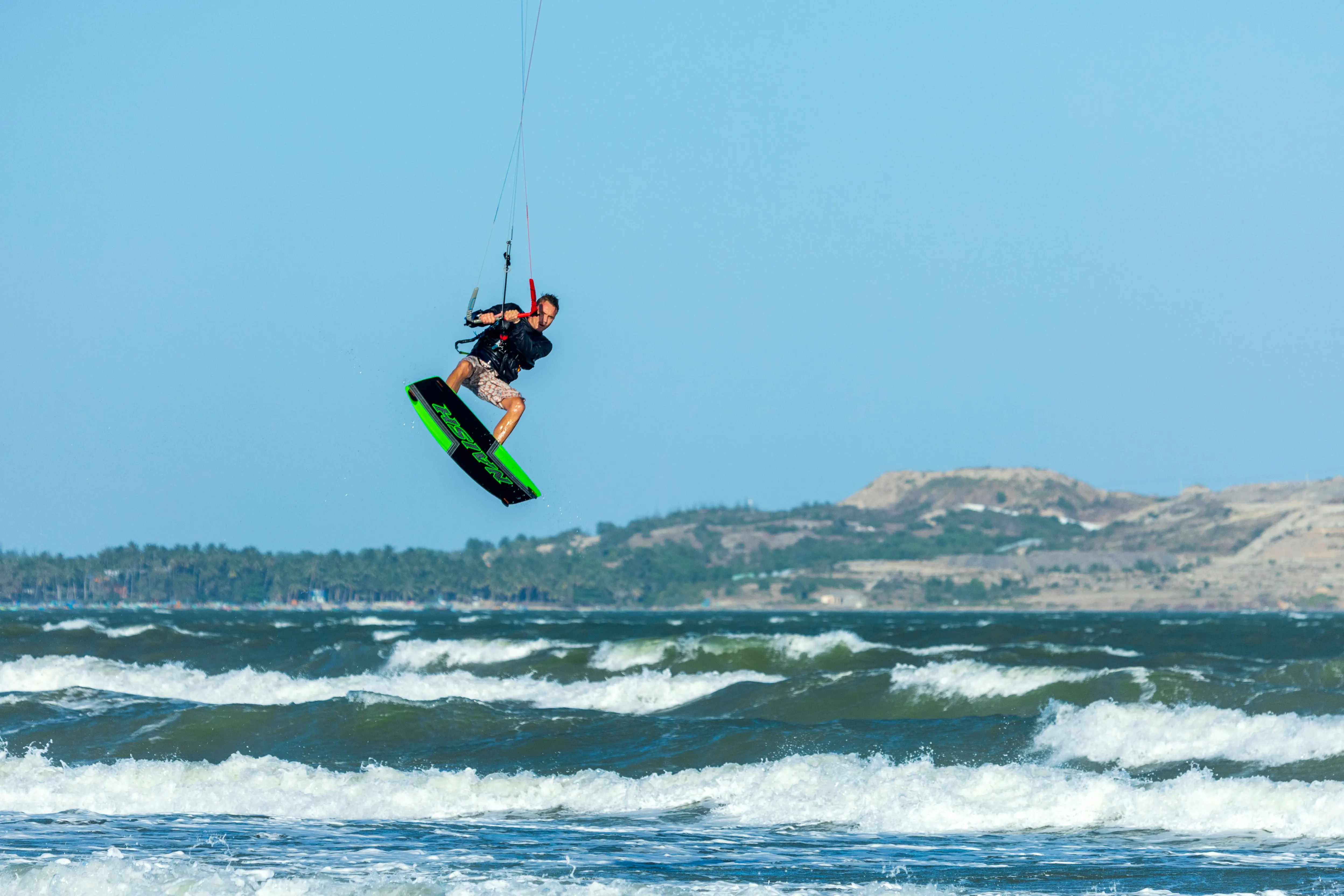 Salto de kitesurf en La Boquilla, Cartagena